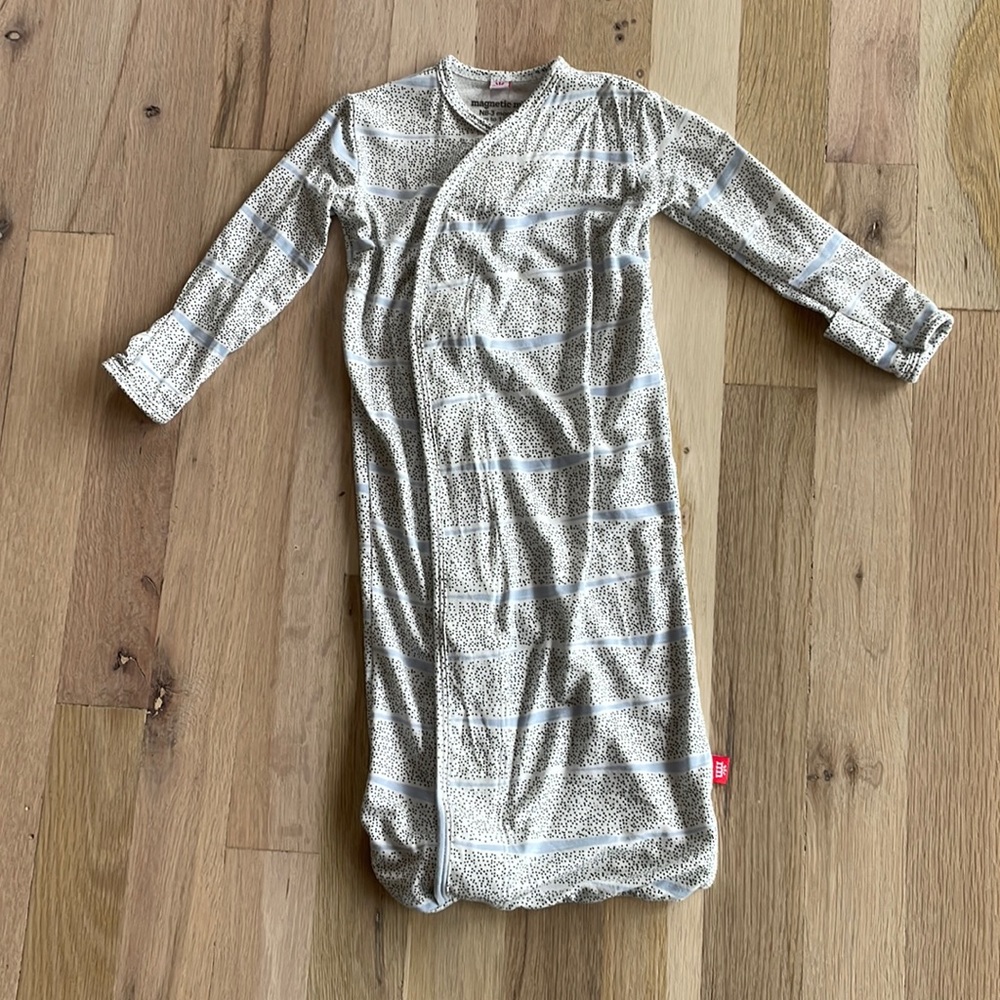 Blue stripe and spots magnetic me sleep gown